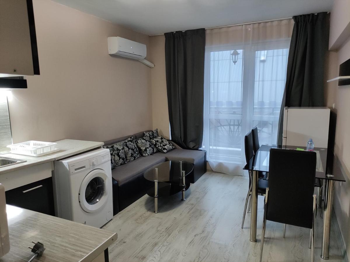 Medical University Apartments Пловдив Екстер'єр фото